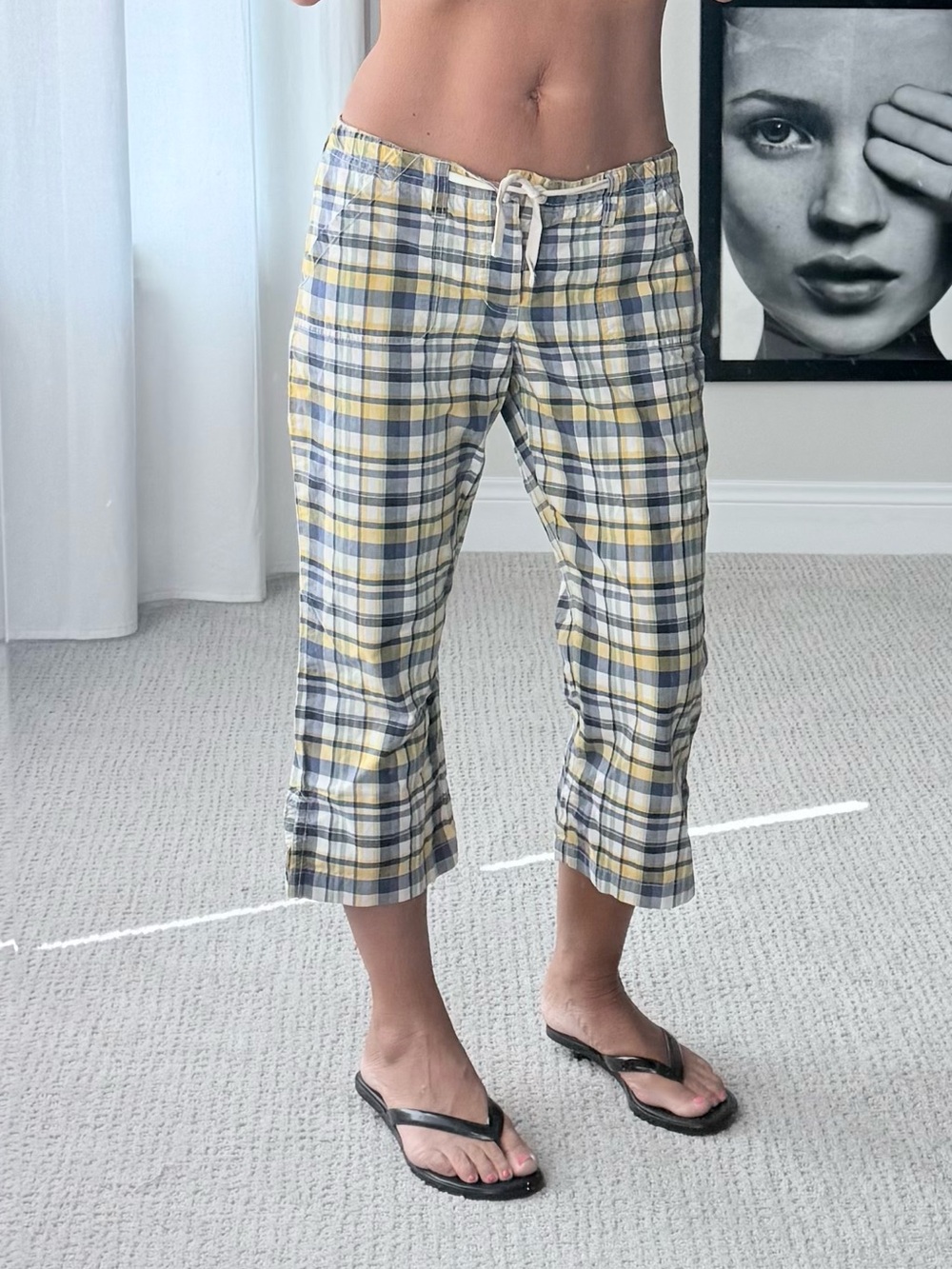 Y2K American Eagle Outfitters low rise Yellow & Blue Plaid capri trouser Pants